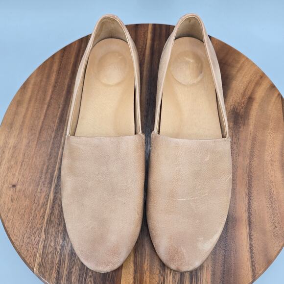 Dansko Tan Women's Flats - Picture 5 of 7